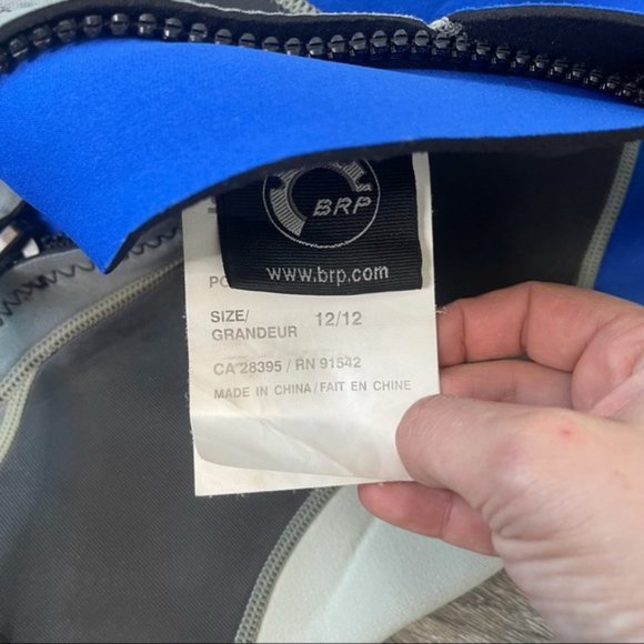 SEA DOO BRP Junior Shorty Wetsuit Blue/Black/Gray Size 12 - Pre-Owned - Picture 5 of 7